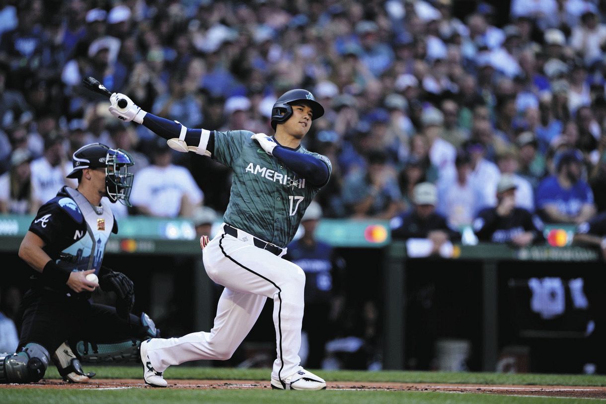 前日のオールスター「大谷翔平がバンドのリードボーカル、残る面々は