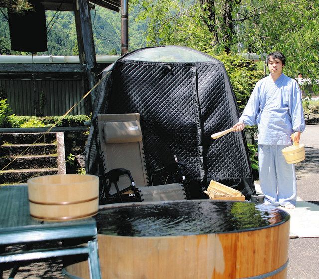 大自然に囲まれ「ととのう」 板取の称名寺が境内にサウナ、1日1組