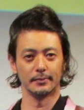 カムカム ネタバレ注意 空き瓶拾って稼ぐ娘と 危機感ない父 対照的な図に ジョー さん あんたもや お前も稼いでこい と辛辣な声 中日スポーツ 東京中日スポーツ