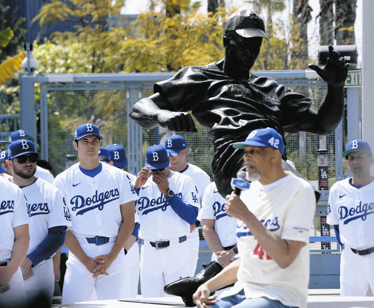 ドジャース ジャッキー・ロビンソンデー ユニホーム 大谷 野球 メジャーリーグ MLB】ジャッキー・ロビンソンデー、大谷翔平も42番のユニ