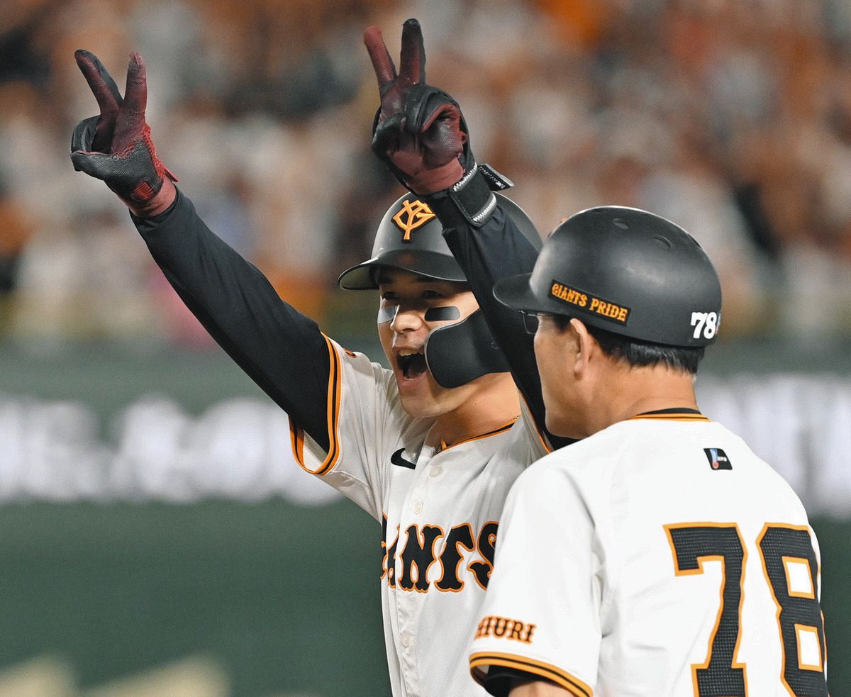 巨人・阪神戦　ジャイアンツ　若林楽人選手サインボール　投げ込み直筆　おまけ付き 読売ジャイアンツ - ⚾激レア⚾坂本勇人⚾61番⚾投げ入れ直筆