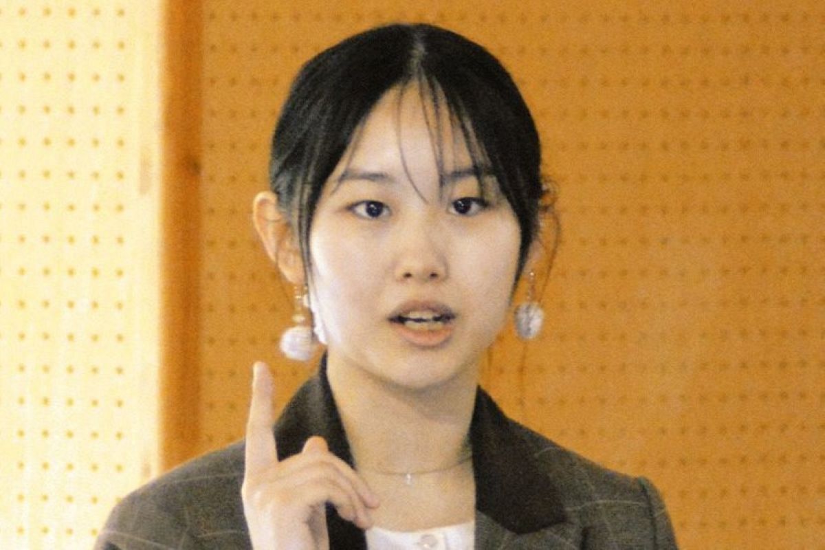 水野舞 DVD 「クラスのセンター!!!」 イメージクリエーター 名古屋の