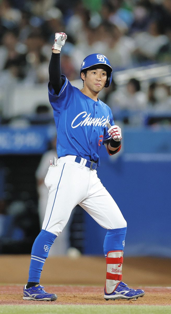 中日・田中幹也、「もう1点ほしいなと」8回に6点目もたらす適時打 大学