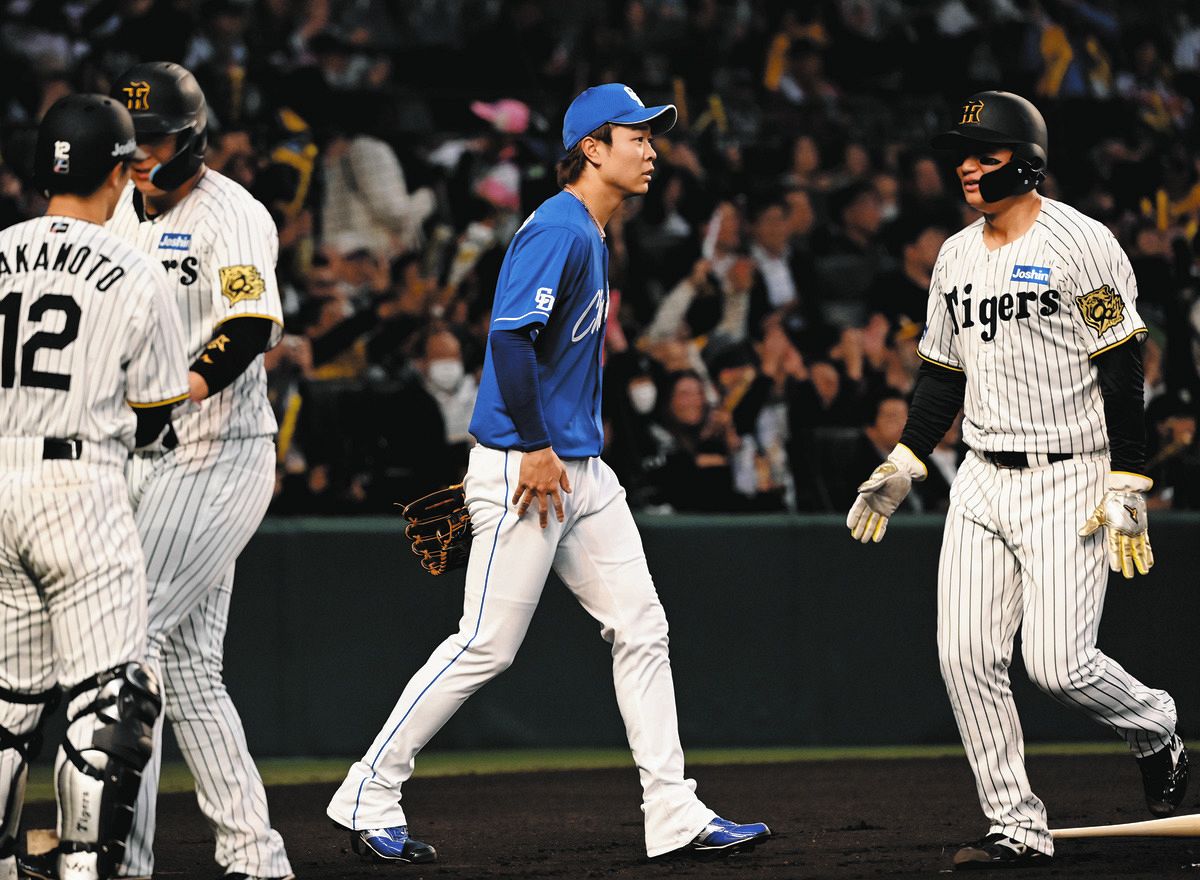 髙橋宏斗 まとめ売り 20250502-OHT1I51467-L.jpg