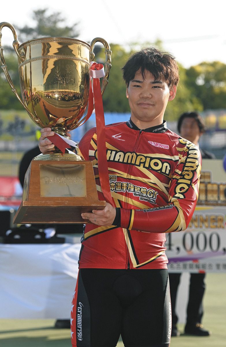 宅配便配送 日本選手権競輪・決勝】苦難を乗り越えた吉田拓矢がダービー王 ユニフォーム