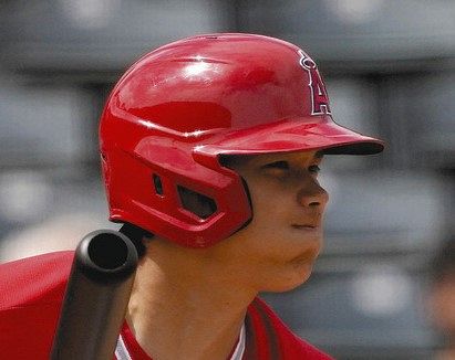 大谷翔平 技あり オープン戦２号 相手投手の動く球 ぎりぎりまで見極め スイング一閃 Mlb 中日スポーツ 東京中日スポーツ