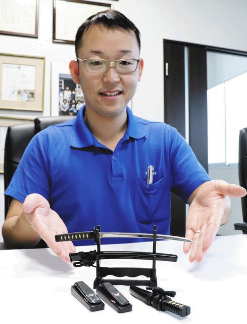名刀をペーパーナイフで再現 同田貫正国を細部まで忠実に 中日新聞web 名刀をペーパーナイフで再現 同田貫正国を細部まで忠実に 中日新聞web