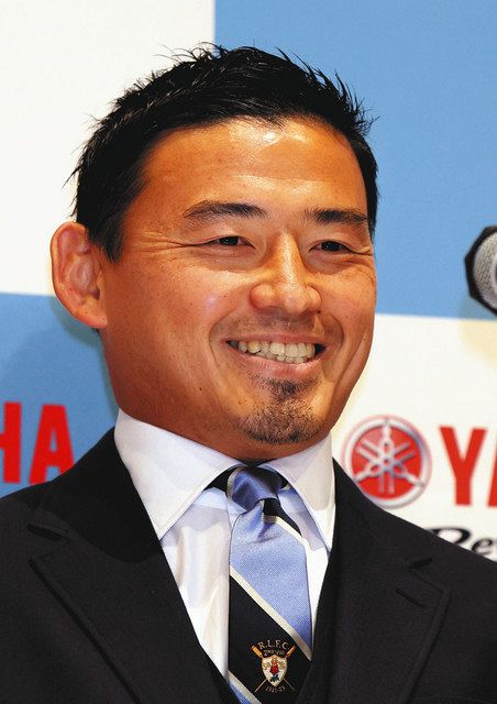 五郎丸 全力で走り抜けた 今季限りで引退 中日新聞web