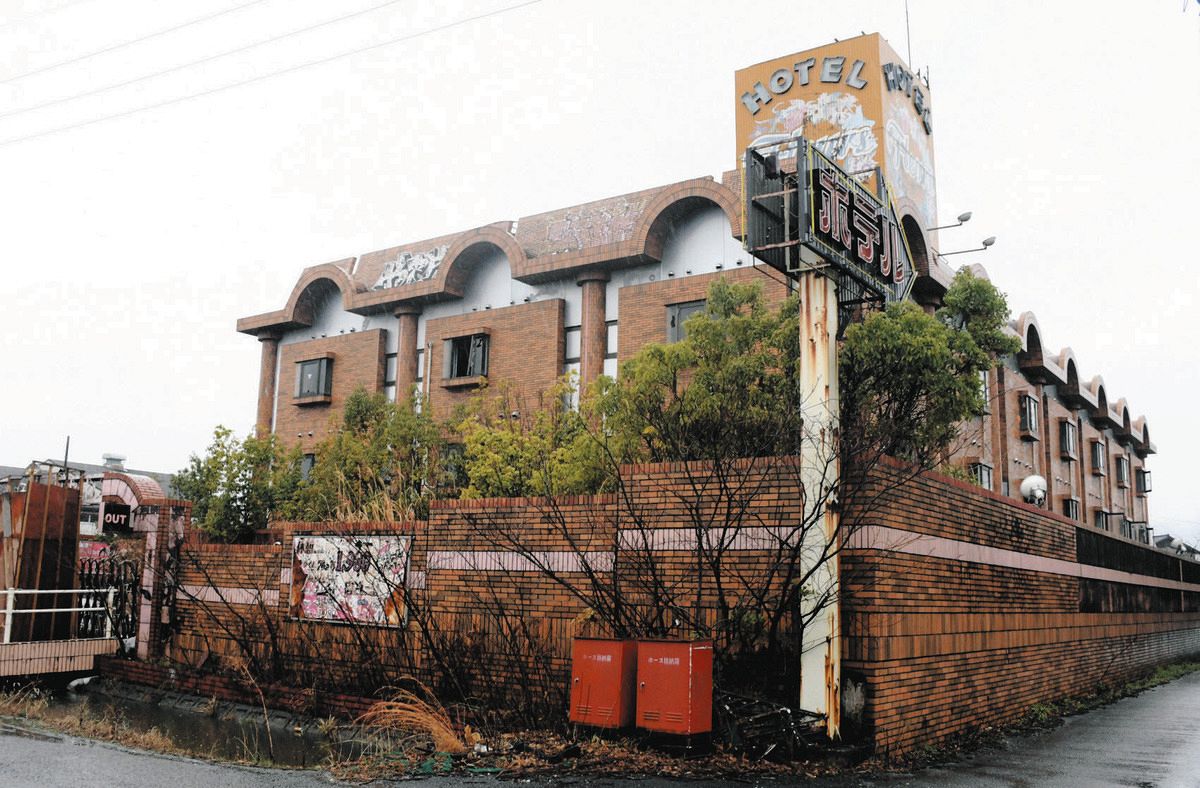廃ホテル 心霊スポット」の廃ホテルに侵入疑い 岐阜、少年ら11人を書類送検：中日新聞Web