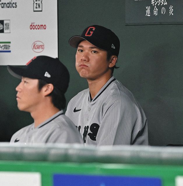 巨人・坂本勇人、スタメン外れる 前日の試合では守備の際に故障 巨人・坂本勇人、スタメン外れる 前日の試合では守備の際に故障