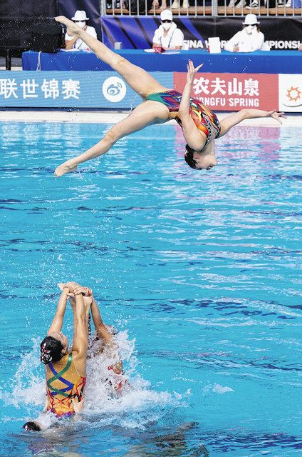 ａｓフリーコンビ銀 ウクライナが金 水泳世界選手権 中日新聞web