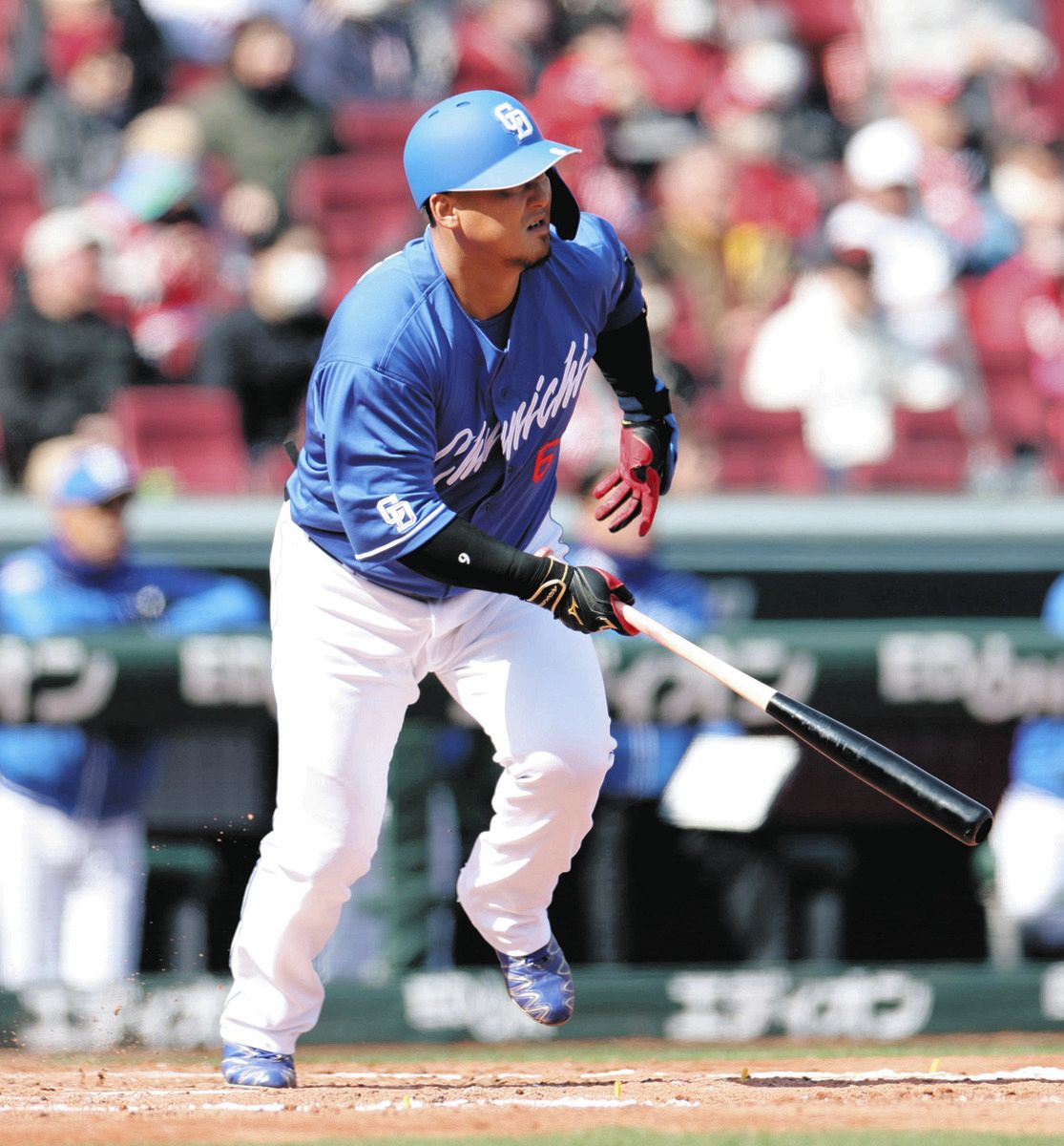 中日・中田翔、移籍後初となる故郷・広島で3打数1安打「まだ 中日・中田翔、移籍後初となる故郷・広島で3打数1安打「まだ