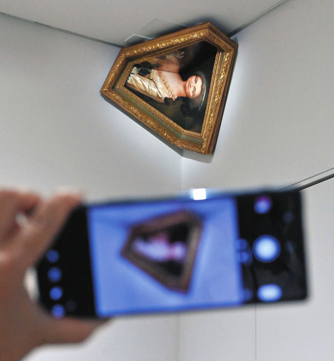 写真でみる】福田美蘭「美術って、なに？」 心揺さぶる仕掛け随所に