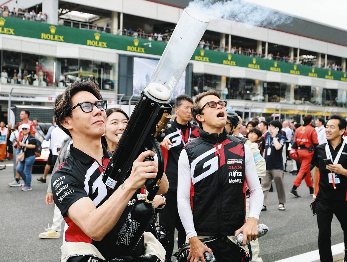 最終値下　平川亮選手　直筆サイン入　GR86 モデルカー TOYOTA GAZOO Racing added a new photo. - TOYOTA GAZOO Racing