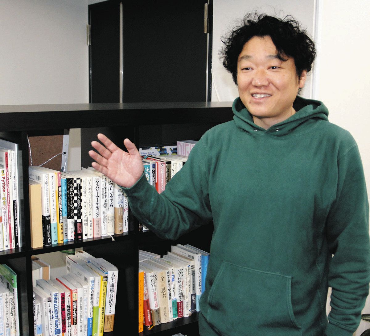 本購入代、会社が負担します! 名古屋の企業が導入、本読み漁っ 本購入代、会社が負担します! 名古屋の企業が導入、本読み漁っ
