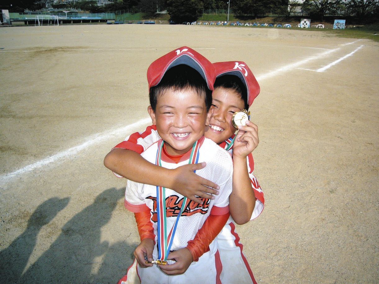 4学年上の兄・龍一さんへ憧れて野球の世界へ…中日1位・中西聖輝、”猿壁 