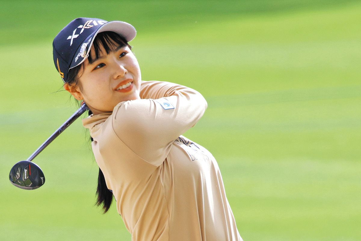 女子ゴルフ 尾関彩美悠、トータル22パットで69マーク