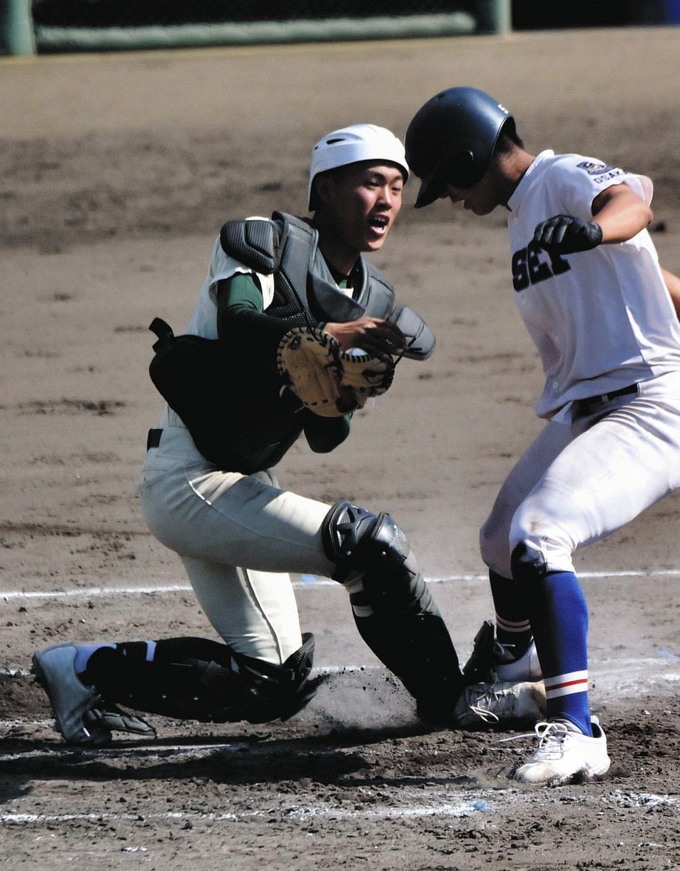 報徳学園、履正社との接戦制して4強入り 来春センバツへ大きく前進