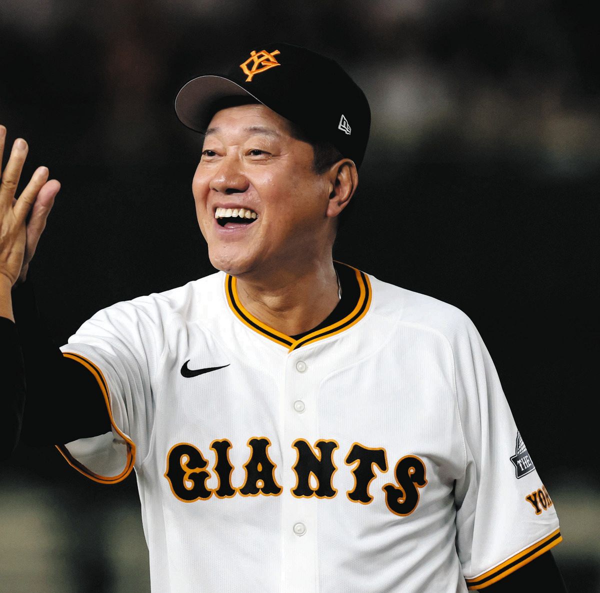 原辰徳さん、2打数無安打も好守に大歓声「お客さんが残ってくれ