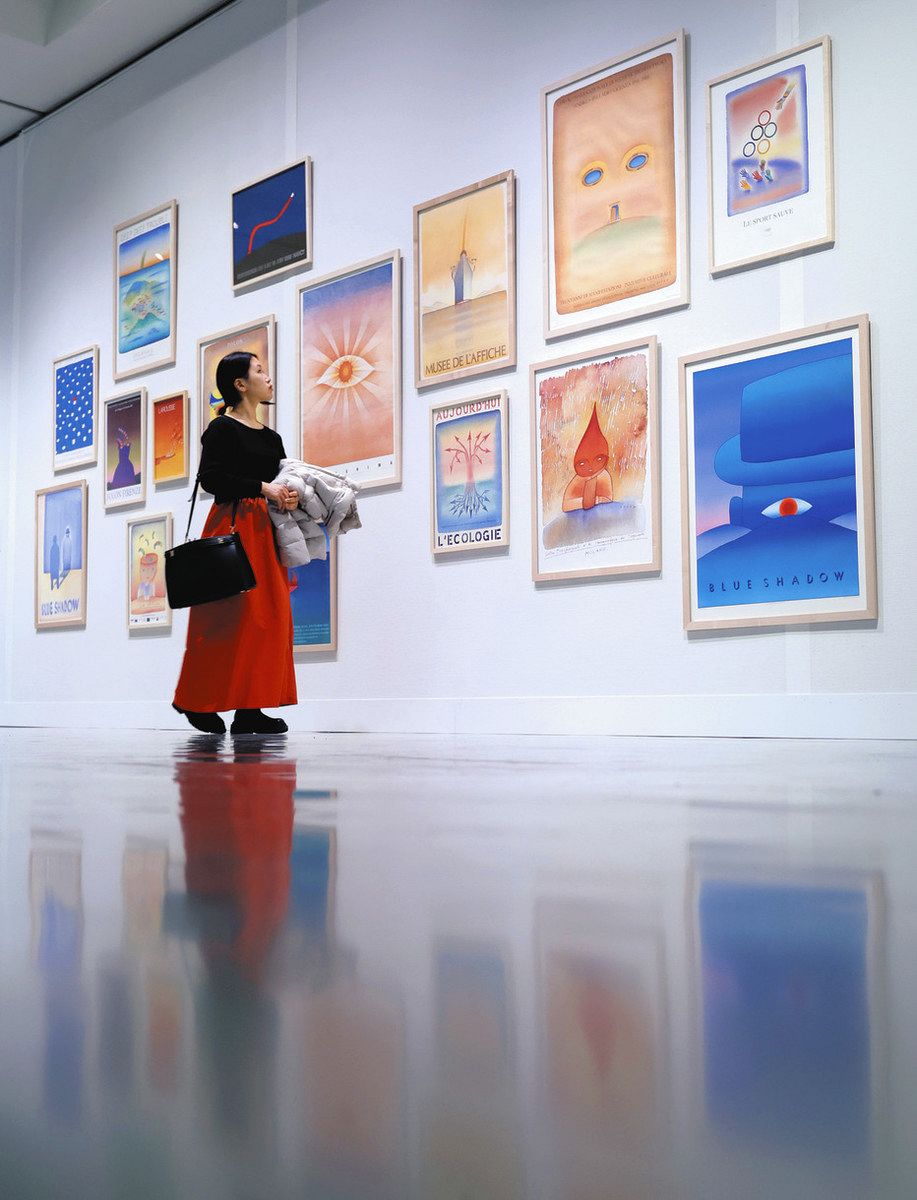 写真特集】展覧会「空想旅行案内人 ジャン＝ミッシェル・フォロン