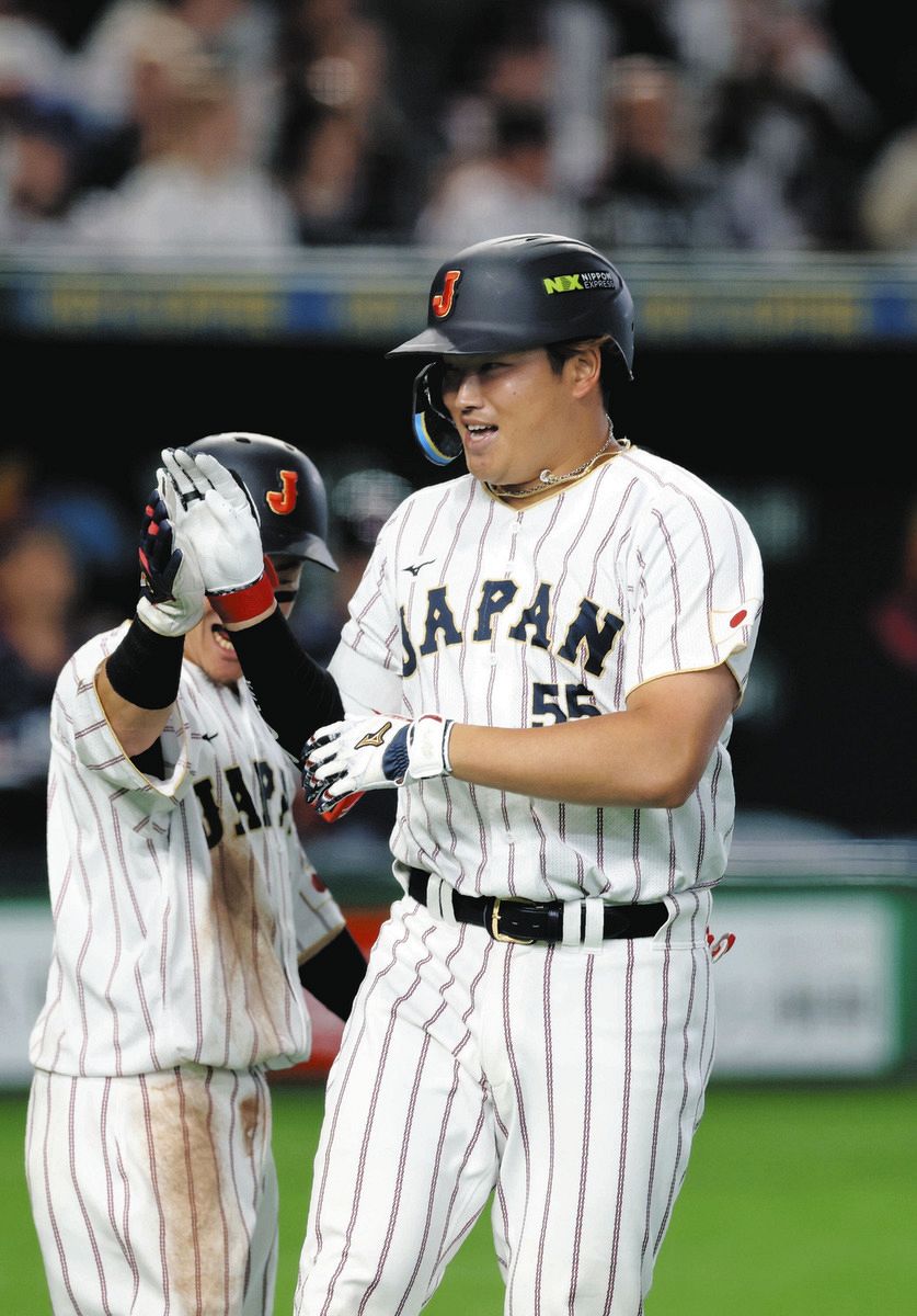 侍ジャパン、悩める村上宗隆がグランドスラム、大谷翔平の助言効果
