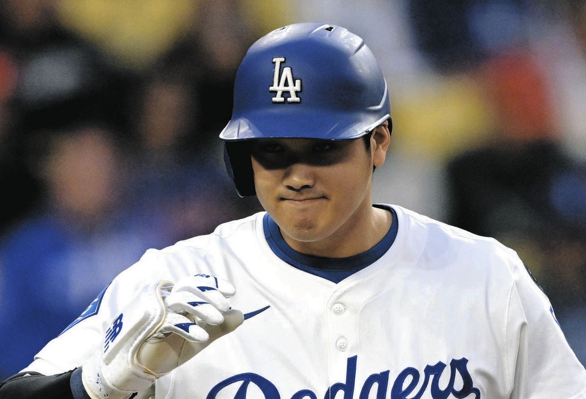 ドジャース、逆転勝利 9回土壇場でマンシー同点弾、延長10回に