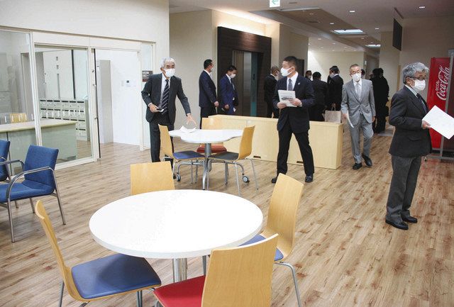 小矢部市民交流プラザ開館 300人収容多目的ホールなど 北陸中日新聞web