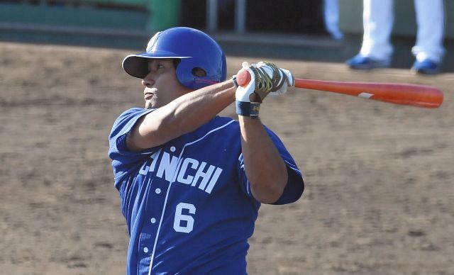 左翼手もぼうぜん 中日 平田 驚弾 に自分も 驚き 完璧に打てたが まさか入るとは 中日スポーツ 東京中日スポーツ