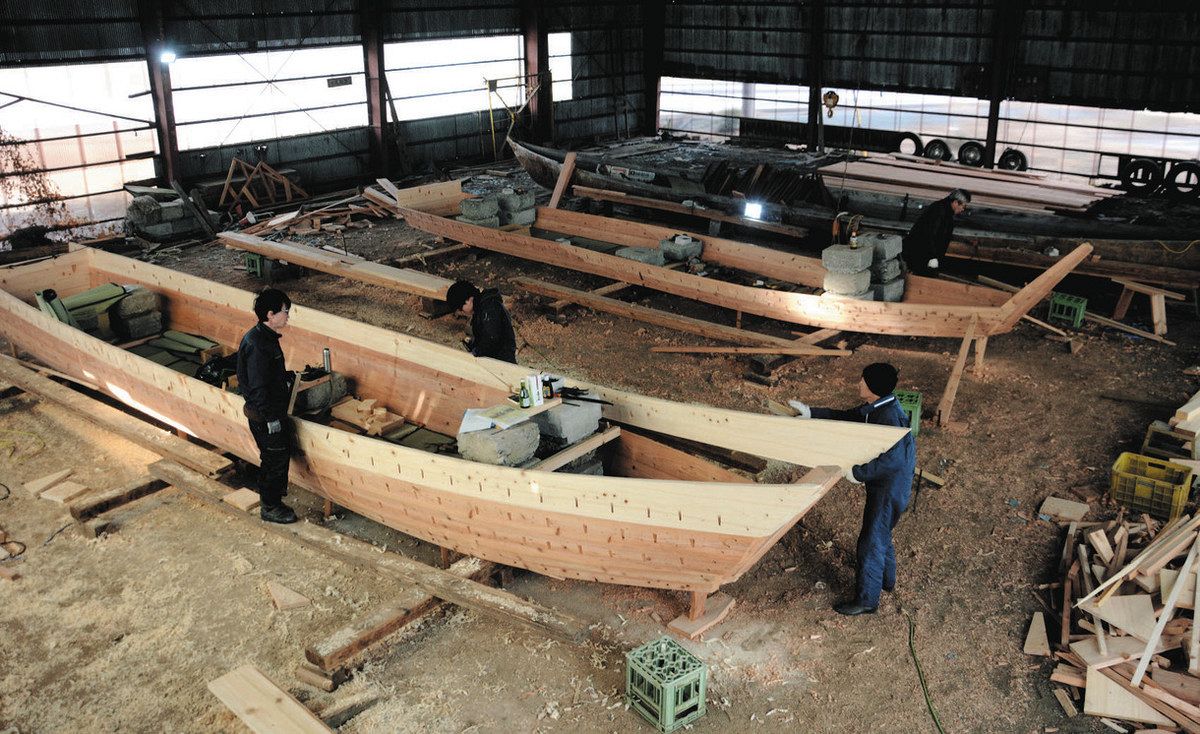 天竜舟下りを快適・安全に 高森で小型船2艘を新造中：中日新聞Web