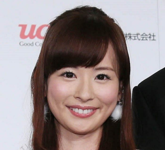撮影会 腋 皆藤愛子、笑顔のワキ見せショットに「こんな可愛い40歳はいない」「すごい透明感ですね」フォロワー歓喜:中日スポーツ・東京中日スポーツ