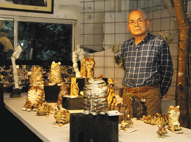 寅テーマの陶芸品ずらり 菰野の森さん作品展：中日新聞Web