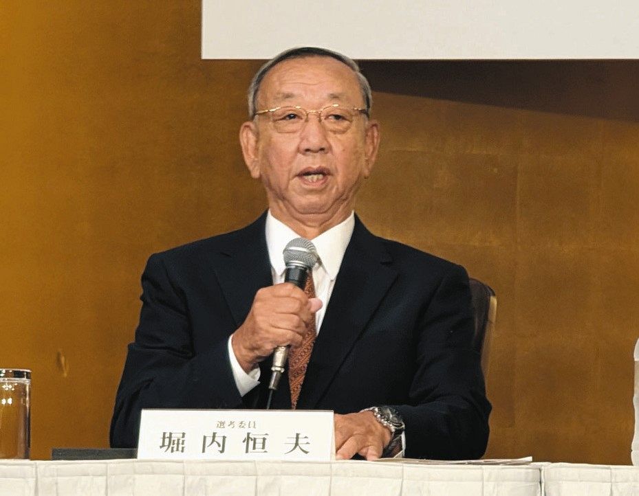 Hanshin pitcher Haruto Takahashi wins his first Sawamura Award