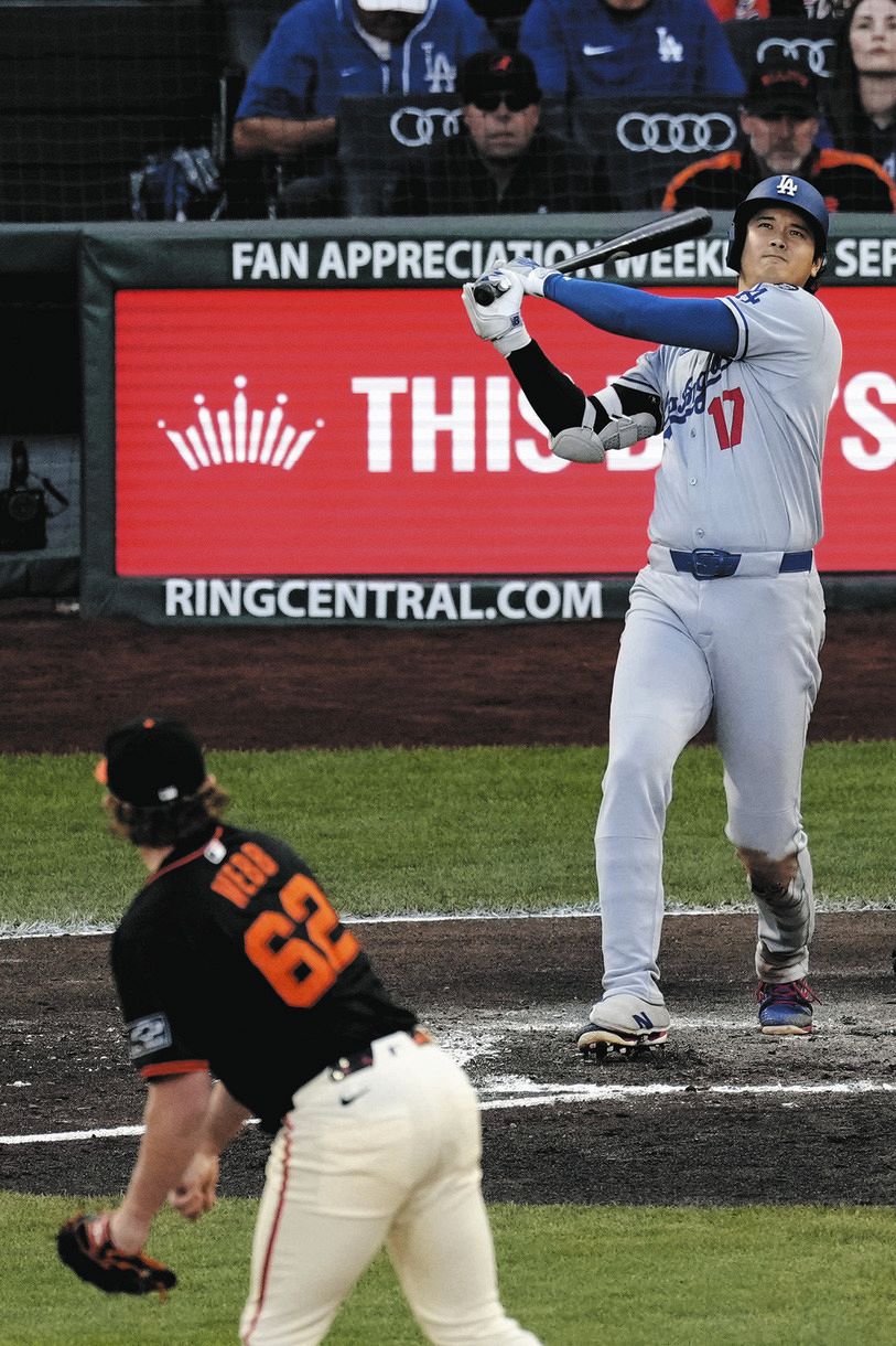 大谷翔平、今季最長138メートル弾 5戦ぶり49号 史上6人目2年連続50