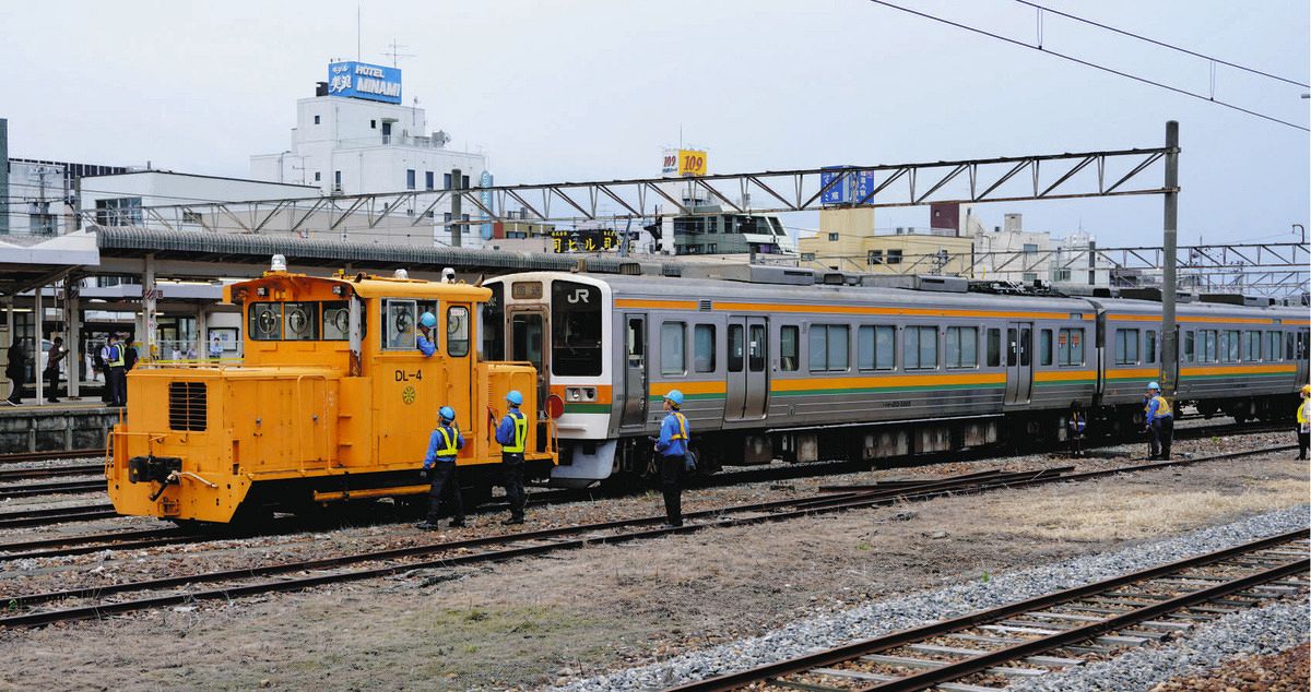 三遠南信を駆けた213系が富山で復活 富山地方鉄道がJRから譲り受け