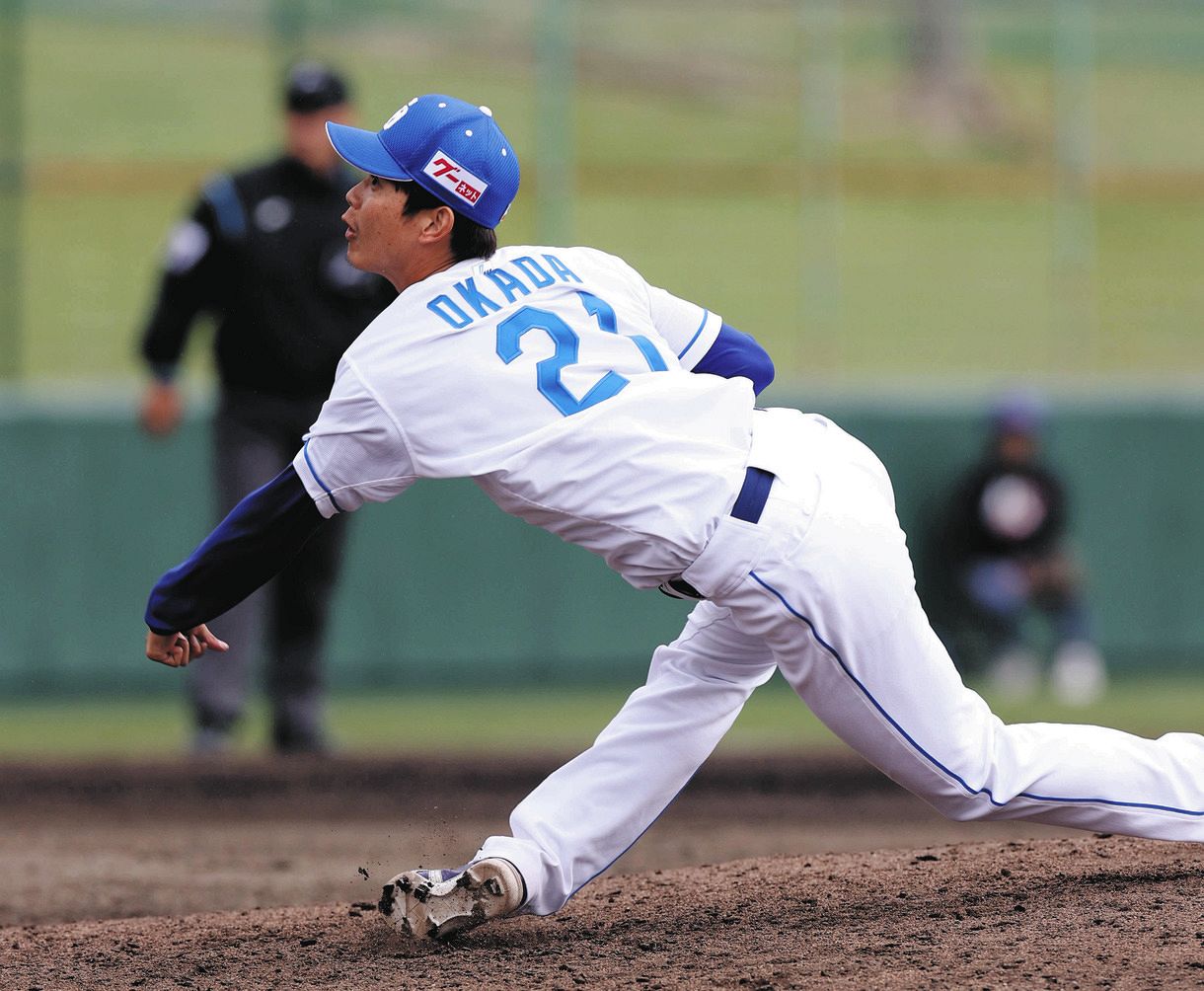 【中日】岡田俊哉が投球中に転倒し救急搬送…右脚のすね部分抑えたまま動けず、マウンドに救急車：中日スポーツ・東京中日スポーツ