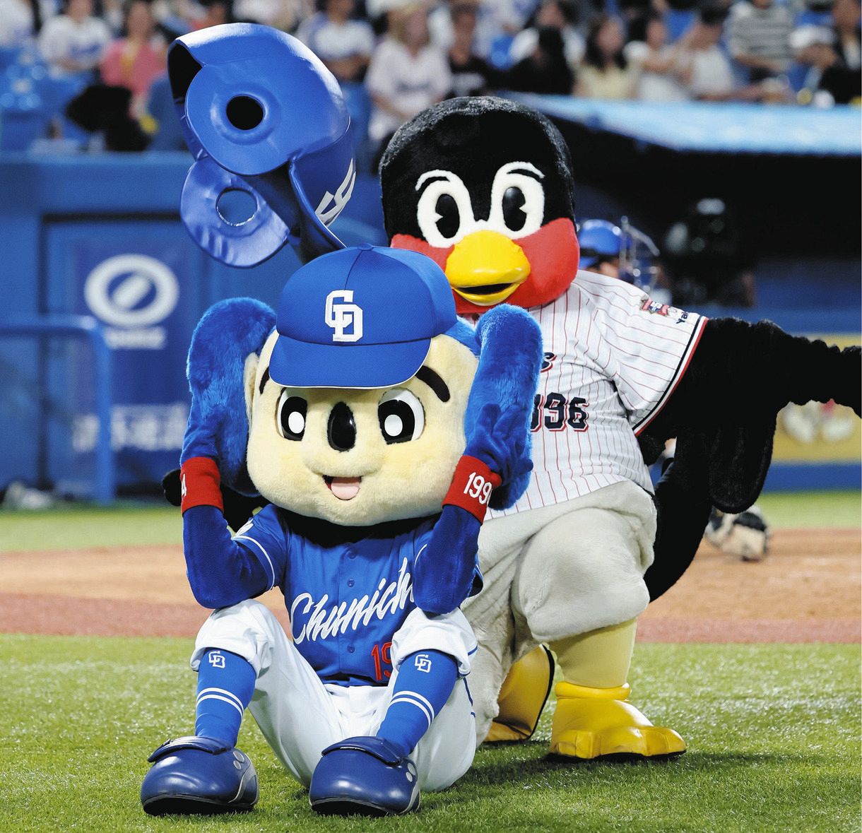 ◇ドアラ、つば九郎との思い出【写真複数】：中日スポーツ・東京