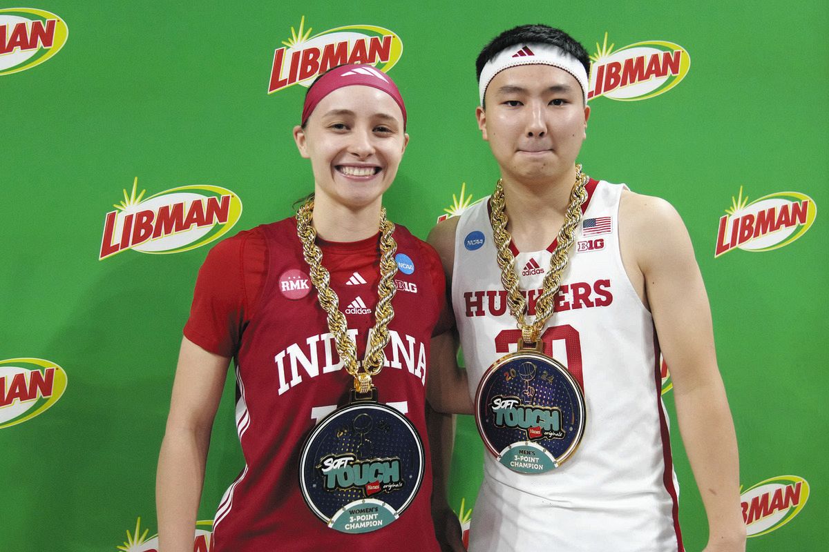 ネブラスカ大の富永啓生、3点シュートコンテスト優勝 ノールックの