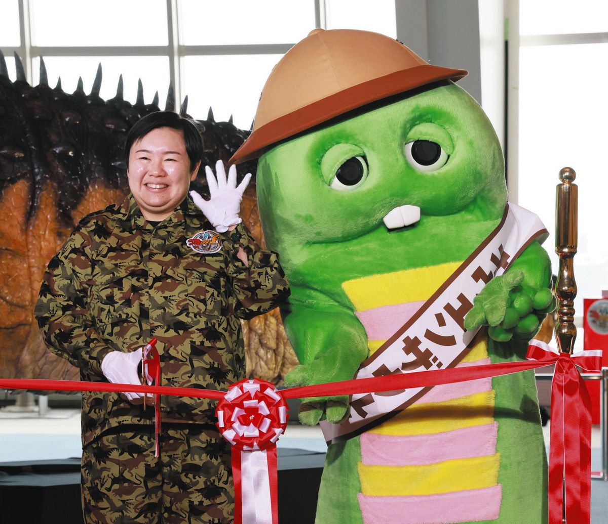 やす子、「フジテレビのボタンって怖い…」動きだした”恐竜”に感心 お