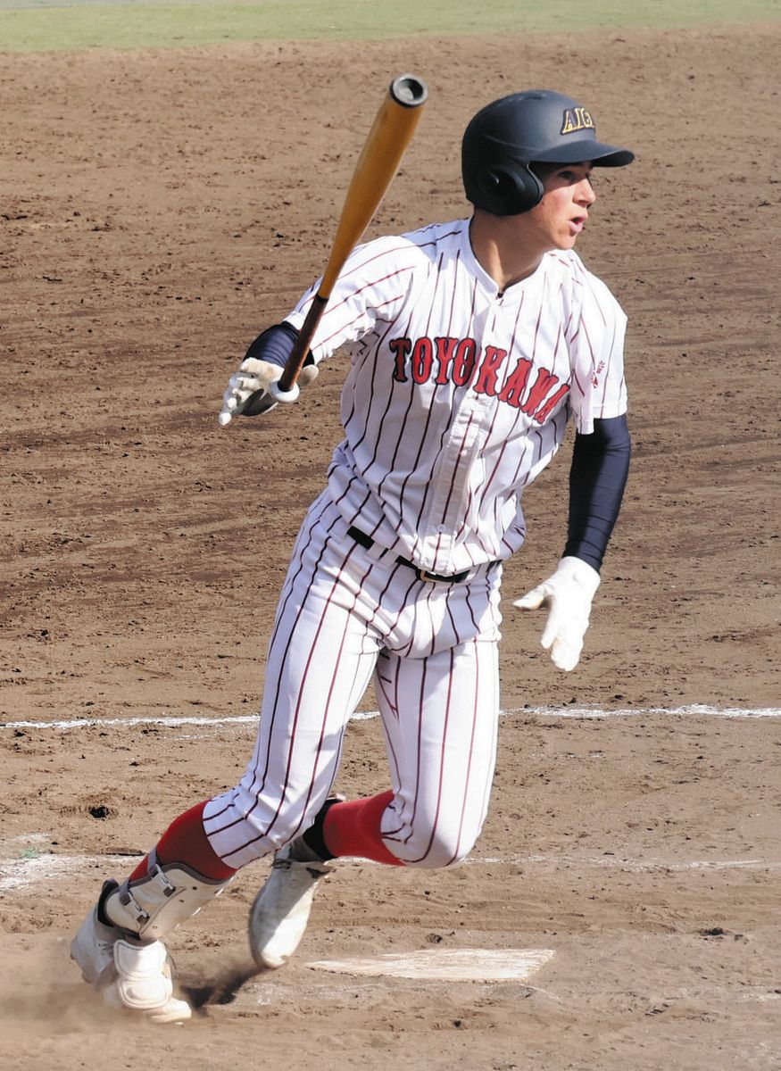 プロ注目の豊川・モイセエフは愛知-三重の交流試合でも快音「最後は愛知の意地を」【高校野球】:中日スポーツ・東京中日スポーツ