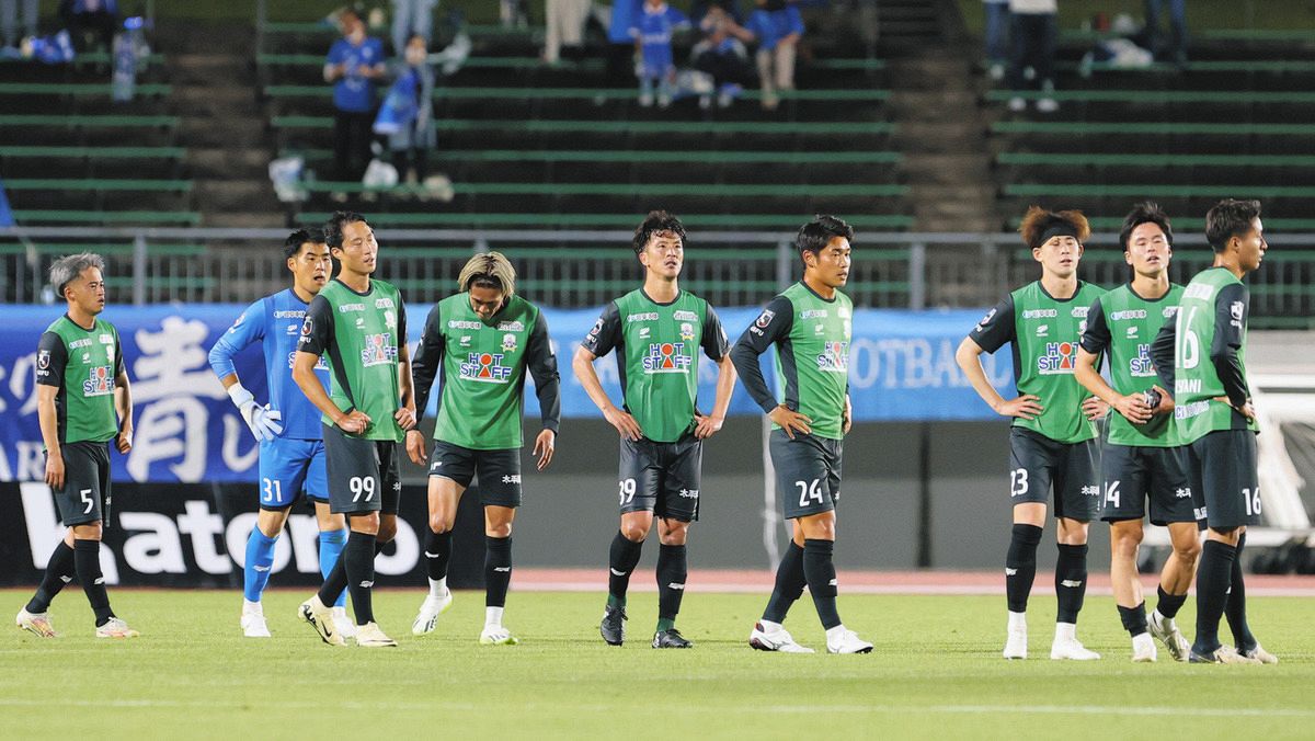 FC岐阜の萩野滉大「僕らがもっとやんないと」 ボランチで台頭、苦境