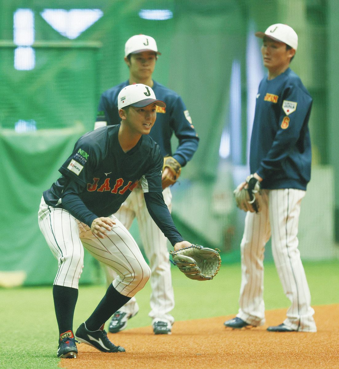 侍ジャパン】源田壮亮「一緒にノックを受けてすごくうまいなと」明大