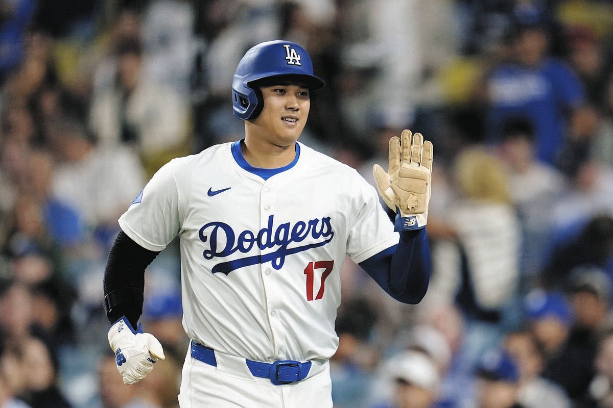 大谷翔平　デコピンポーズ　ボブルヘッド 大谷翔平&デコピン ボブルヘッド人形