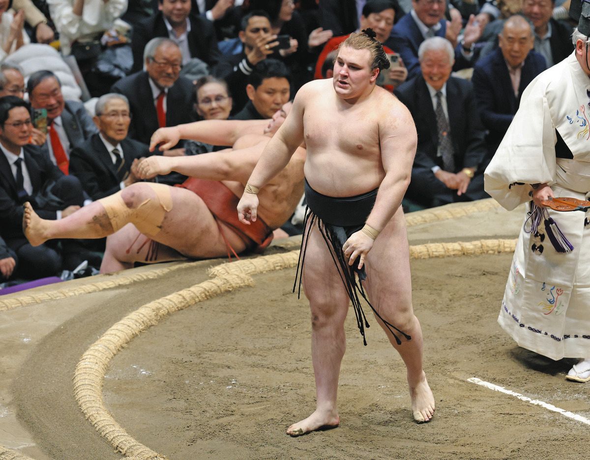 ◇【大相撲初場所】安青錦、優勝決定戦で熱海富士下し新大関V【写真