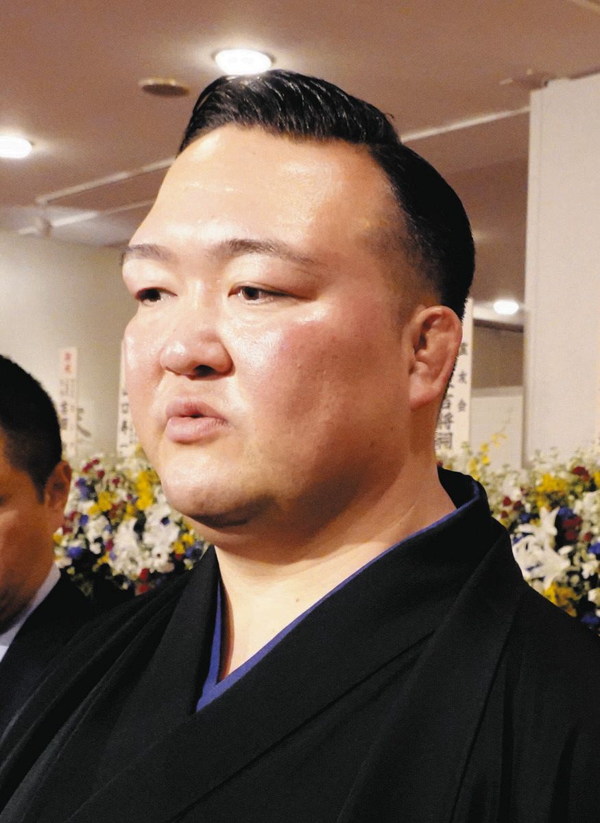 元横綱稀勢の里・二所ノ関親方、「成長度がすごい」安青錦を絶賛しつつ
