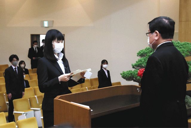 新入生代表１８人で入学式 岐阜大 院 コロナ禍で規模を縮小 中日新聞web