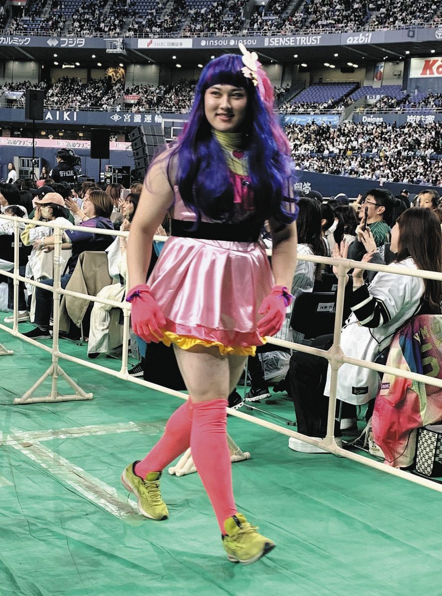 ◇オリックス、紅林弘太郎のアラレちゃんと野口智哉の「推しの子