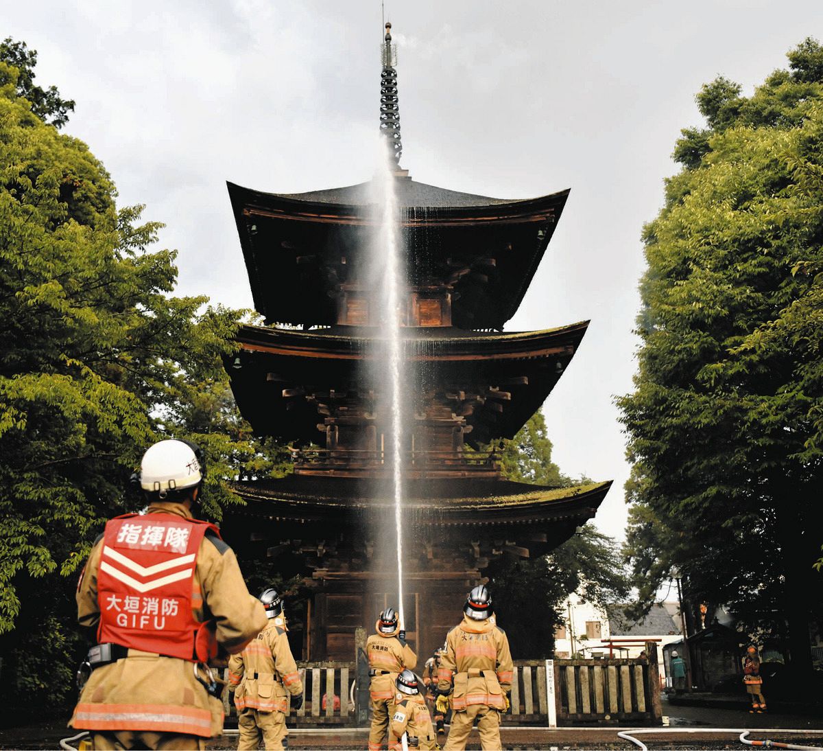 国重文・日吉神社の三重塔、心柱など焼く 落雷で出火か、岐阜・神戸町