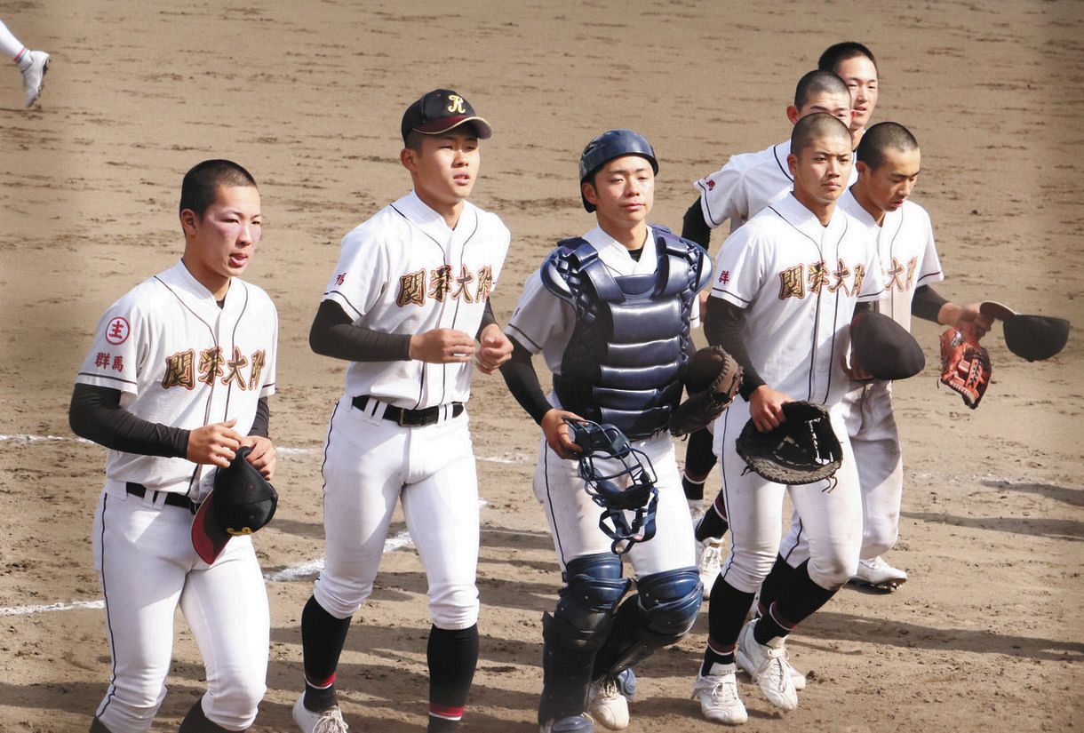 初戦突破の関東学園大付 ベース踏み忘れ2度の珍事 実は そういう指導を 春季高校野球関東大会 中日スポーツ 東京中日スポーツ
