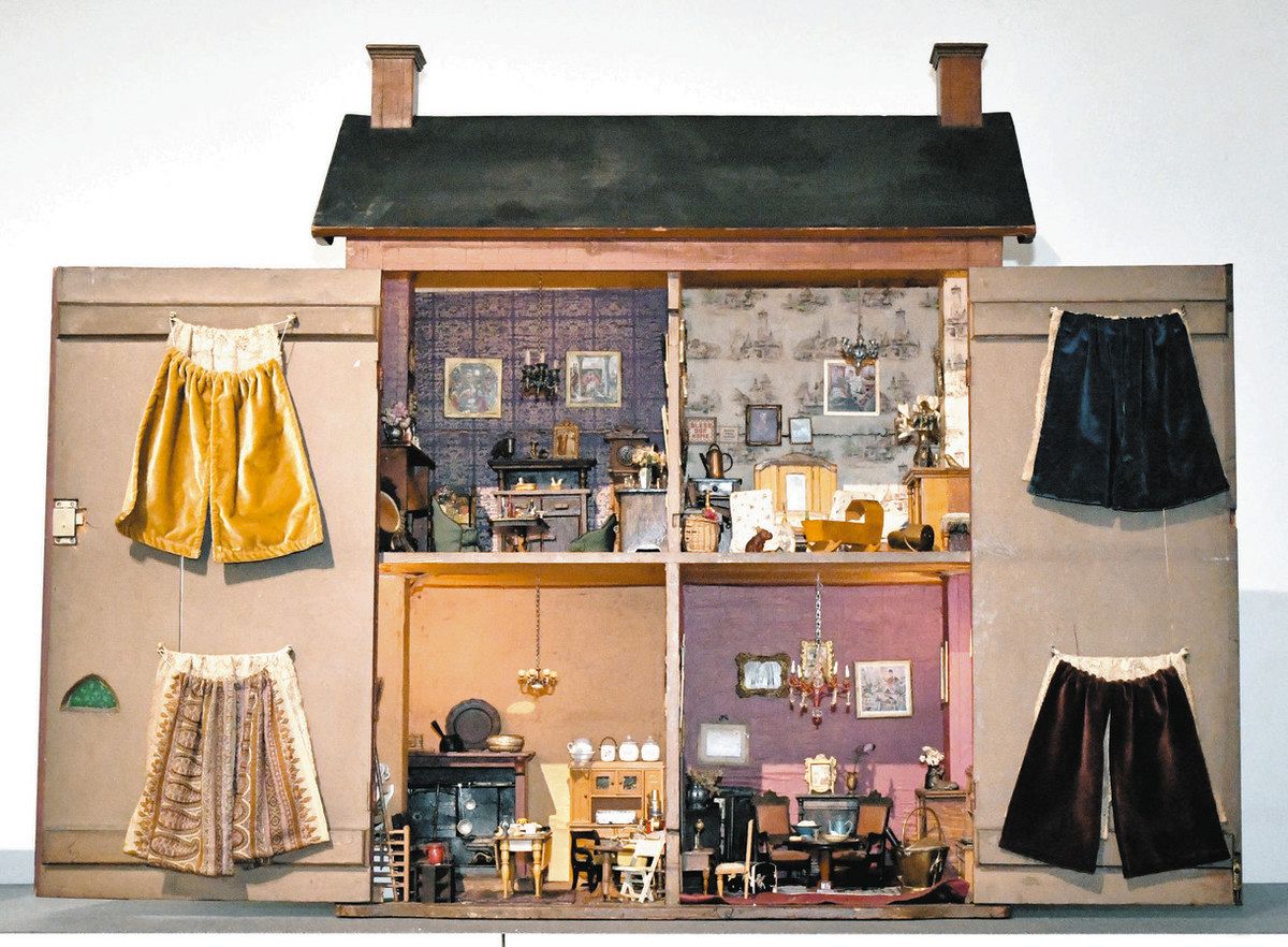 ミニチュアドールハウスの世界展】少女らの憧れ 愛らしく （6）ベル