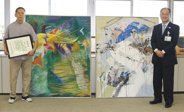 世映す絵 後世に残したい 小松の画家、鈴木さん 市に油彩画5点寄贈